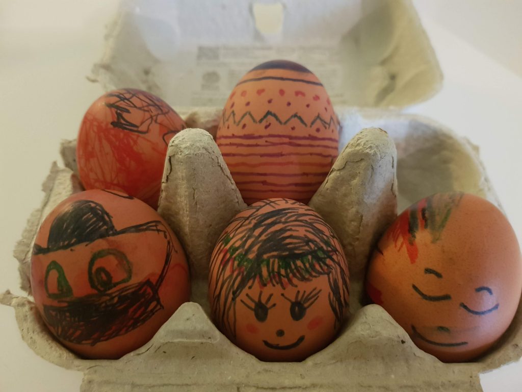 Eén ei is geen ei, Tales